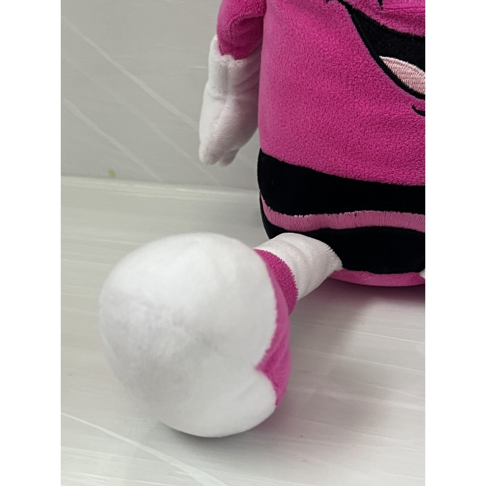 2017 Crayola Experience Jazzberry Jam Plush Pink Crayon 18" Toy - Picture 5 of 8
